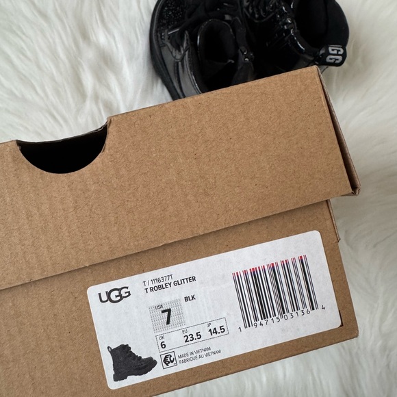 NEW! Ugg Robley Glitter Boots - Picture 8 of 10